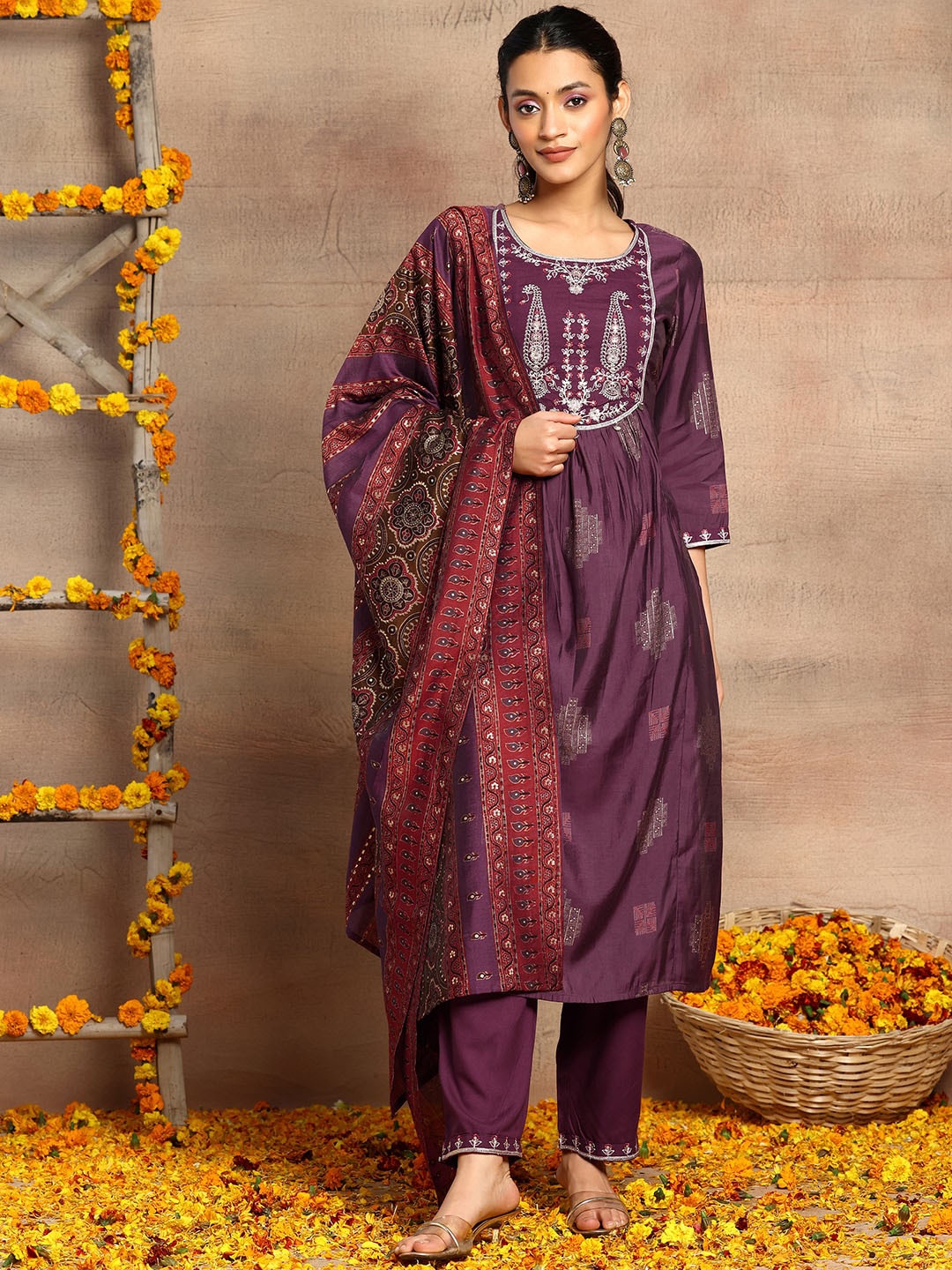 

INDYA Floral Embroidered A-Line Kurta With Trousers & Dupatta, Purple