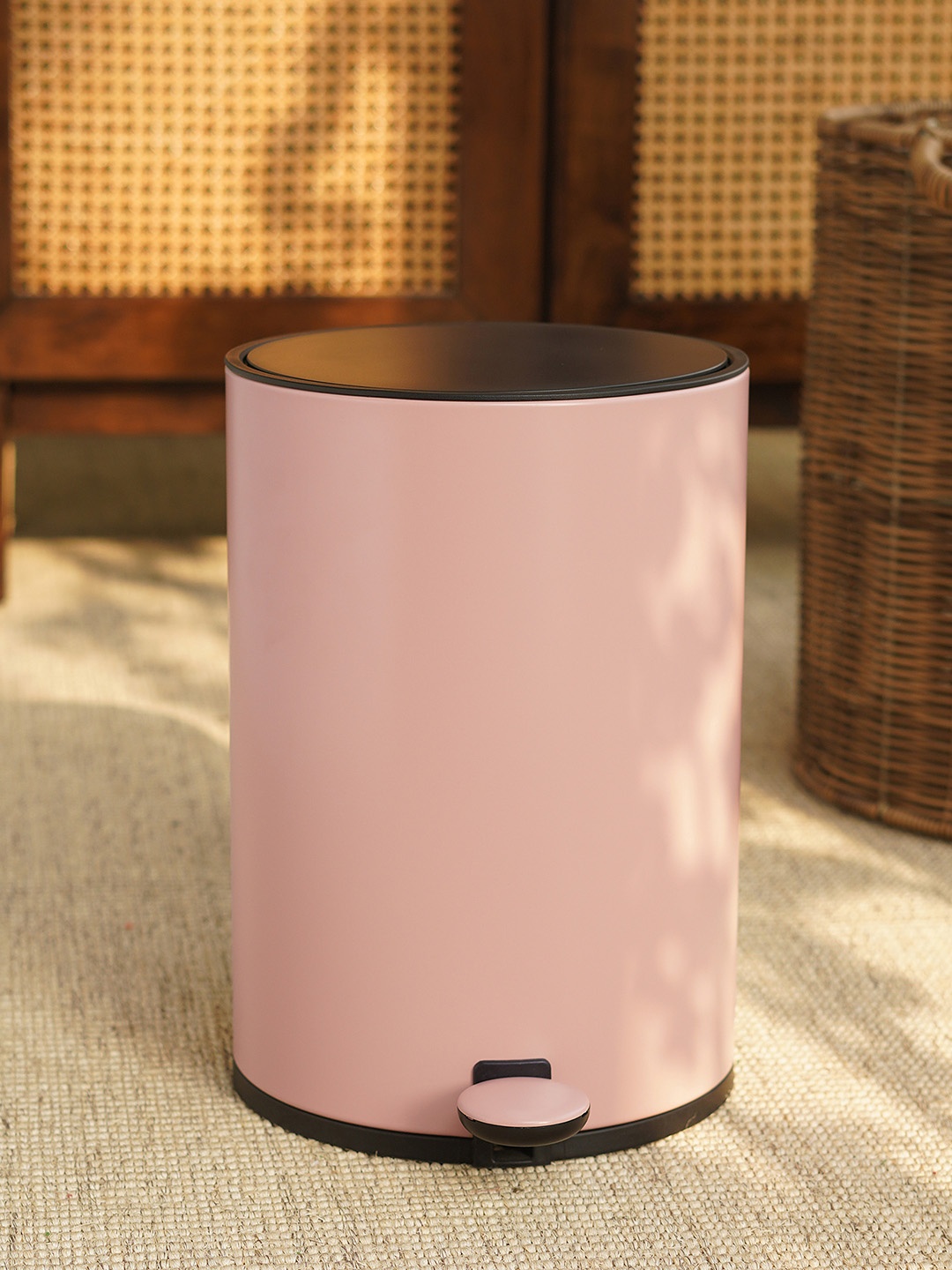 

Pure Home and Living Pink & Black Pedal Round Dustbin with Lid 5L