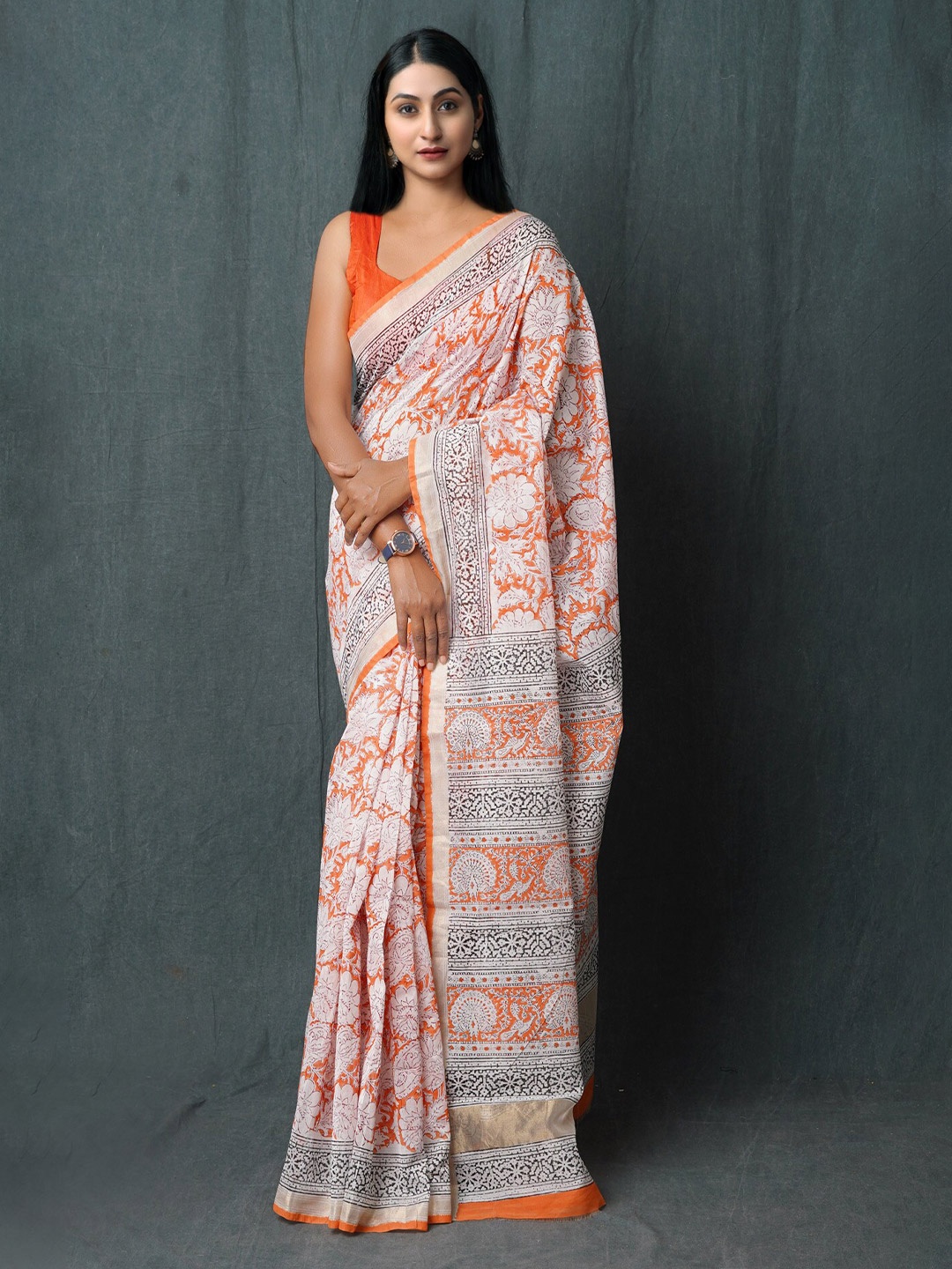 

Unnati Silks Ethnic Motifs Printed Zari Handloom Chanderi Saree, White
