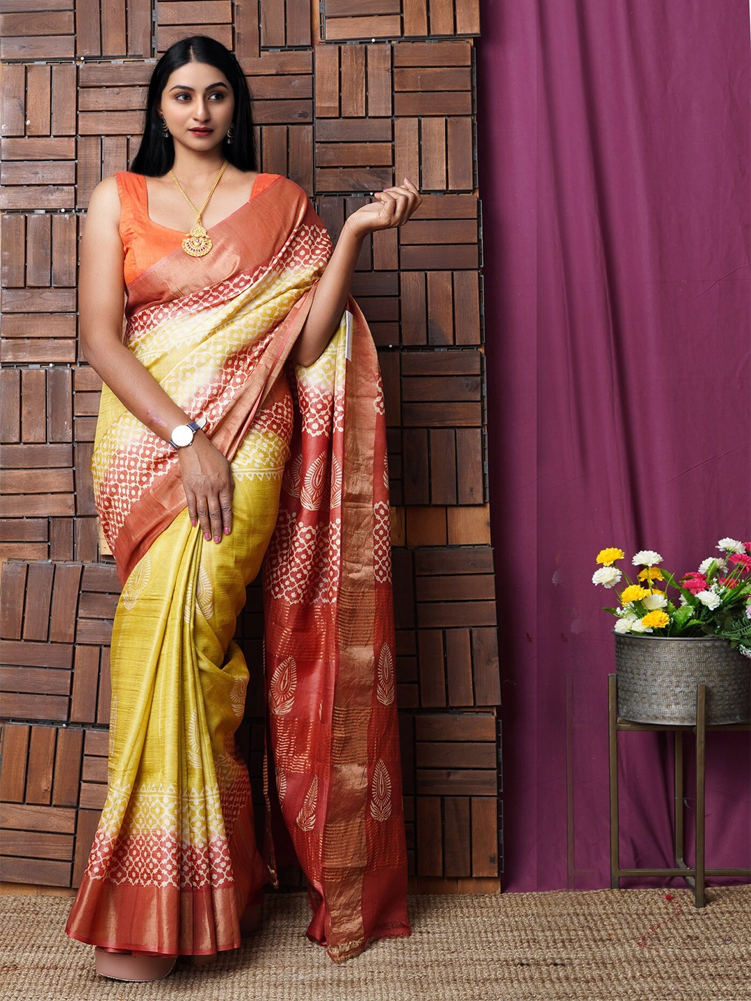 

Unnati Silks Ethnic Motifs Printed Zari Handloom Pure Silk Tussar Saree, Yellow