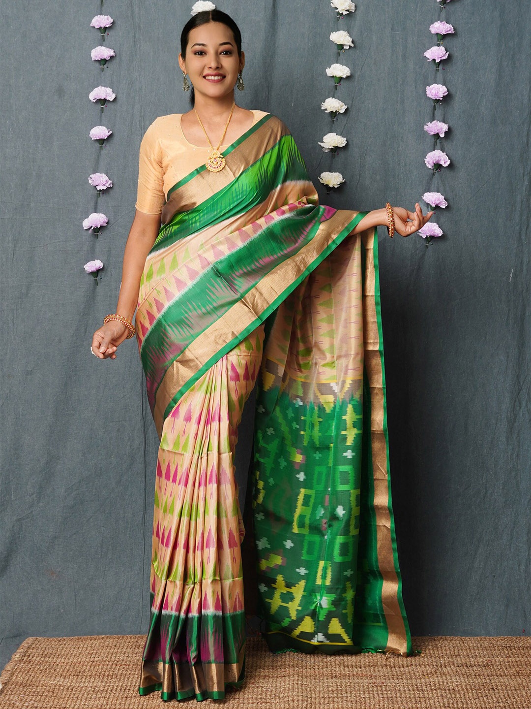 

Unnati Silks Ethnic Motifs Zari Pure Silk Handloom Pochampally Saree, Cream