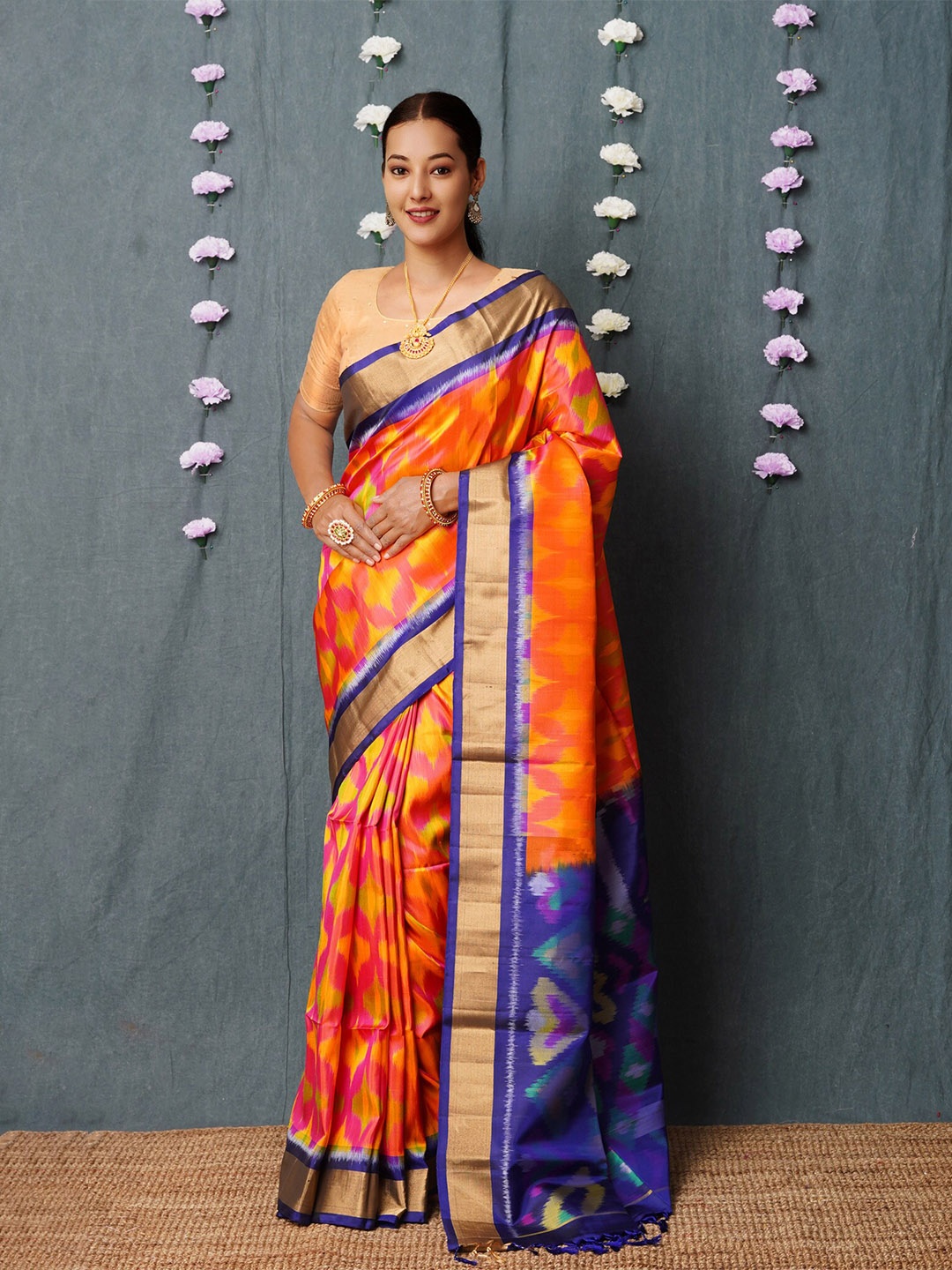 

Unnati Silks Tie and Dye Zari Pure Silk Handloom Pochampally Saree, Pink