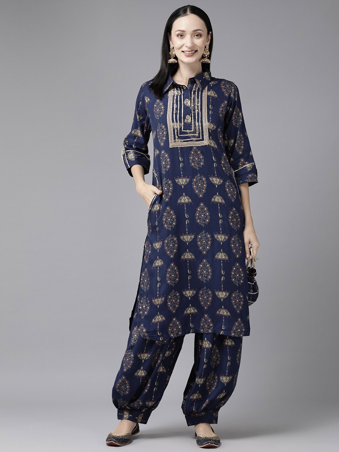 

BAESD Ethnic Motifs Printed Gotta Patti Pure Cotton Kurta With Salwar, Navy blue