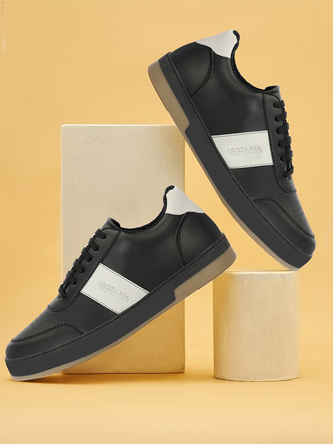

SHOZANIA Men Colourblocked Leather Sneakers, Black