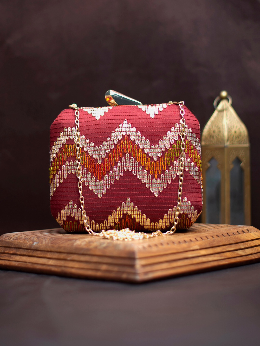 

ARTKLIM Embroidered Box Clutch, Red