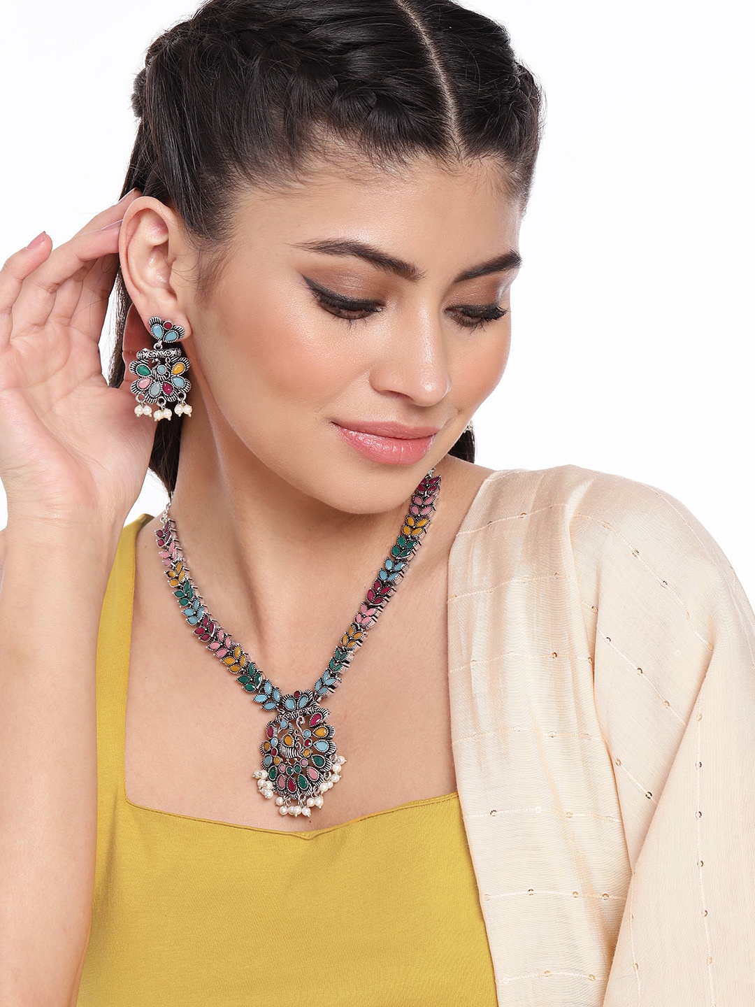 

AITIHYA Silver-Plated Oxidised Artificial Stone Jewellery Set