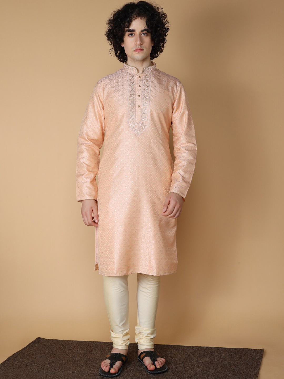 

MAAHI FABS Men Kurta, Orange