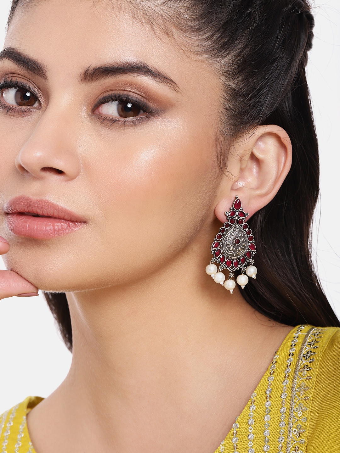 

AITIHYA Silver-Plated Oxidised Artificial Stones Contemporary Drop Earrings