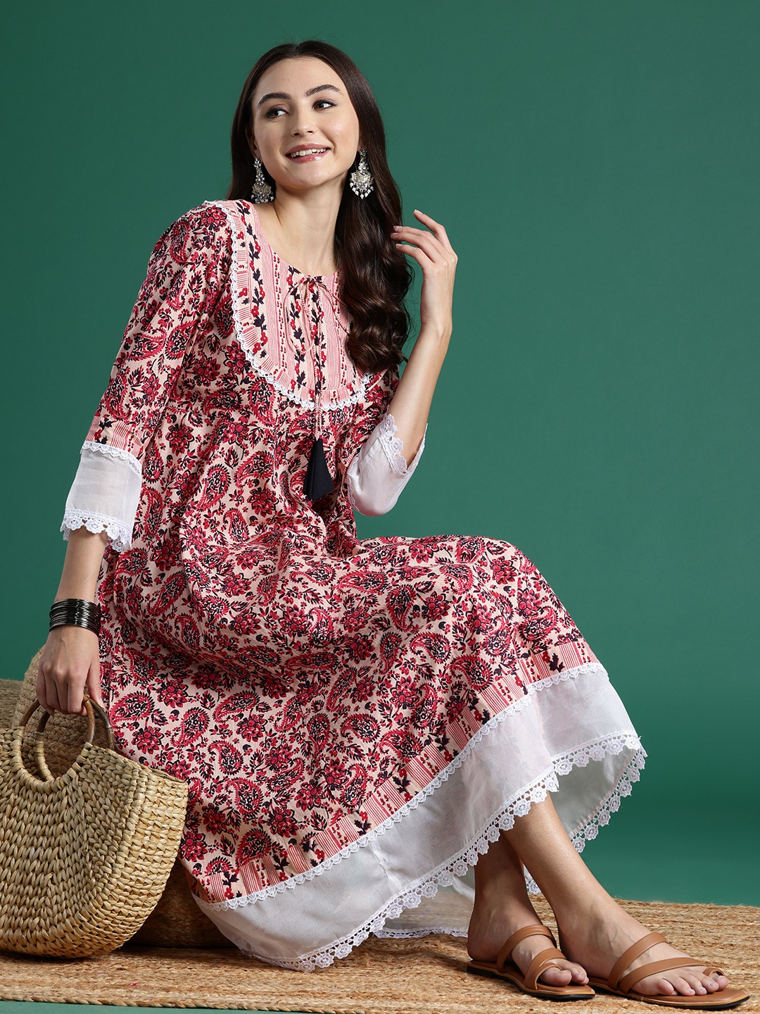 

Sangria Floral Printed Pure Cotton Kurta with Trousers, Peach