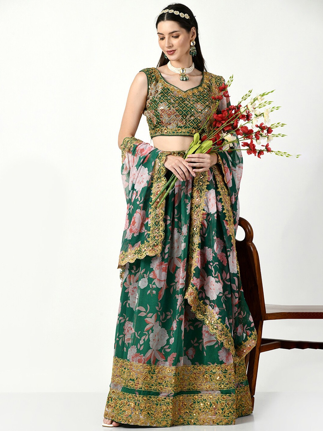 

Angroop Embroidered Thread Work Semi-Stitched Lehenga & Unstitched Blouse With Dupatta, Green
