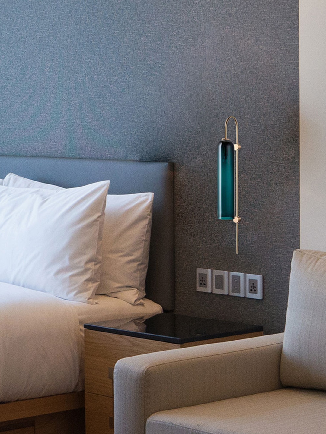 

THE STELLAR KRAFT Green Cylindrical Shaped Contemporary Wall Lamp