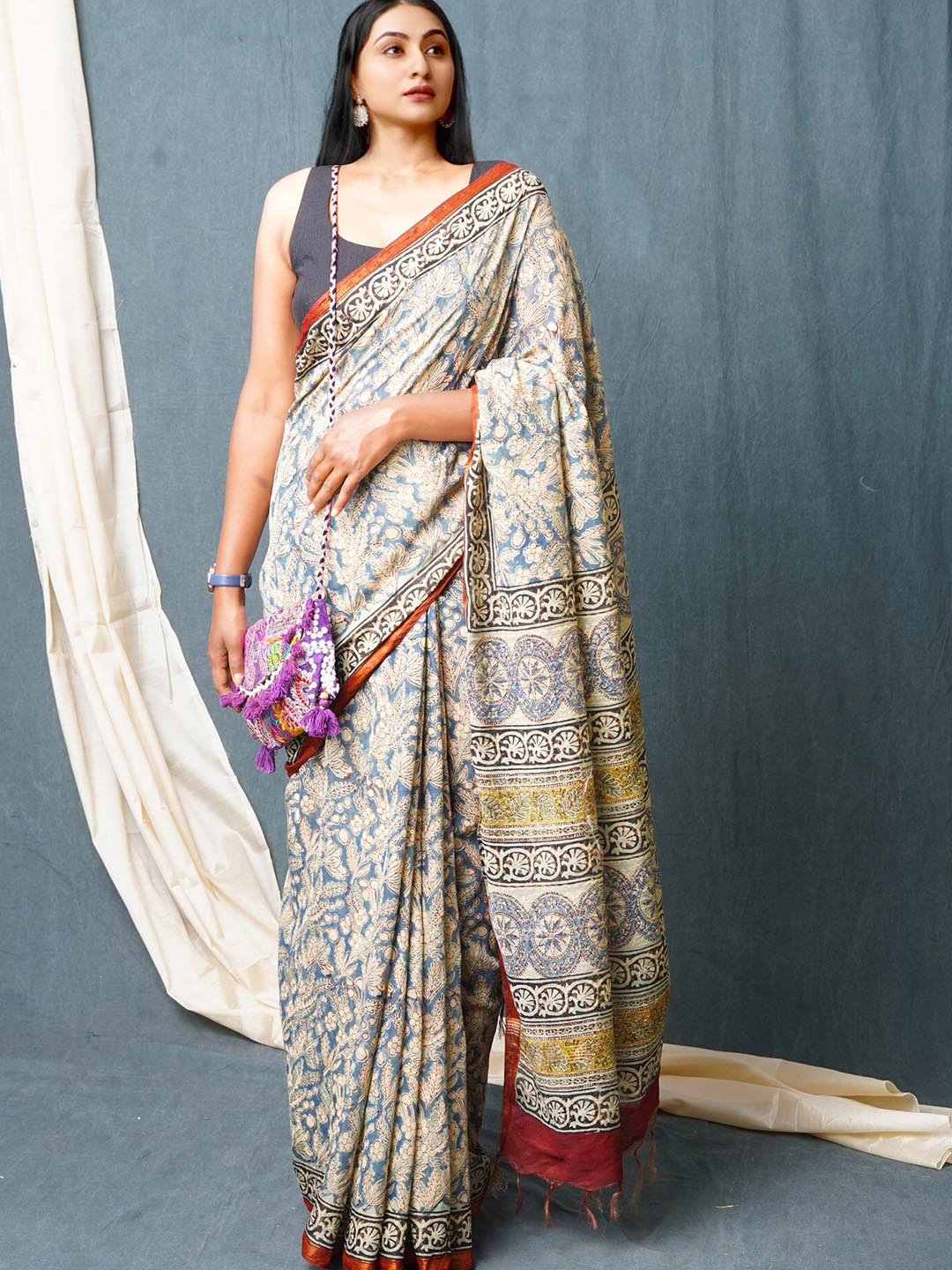 

Unnati Silks Floral Printed Handloom Chanderi Saree, Cream