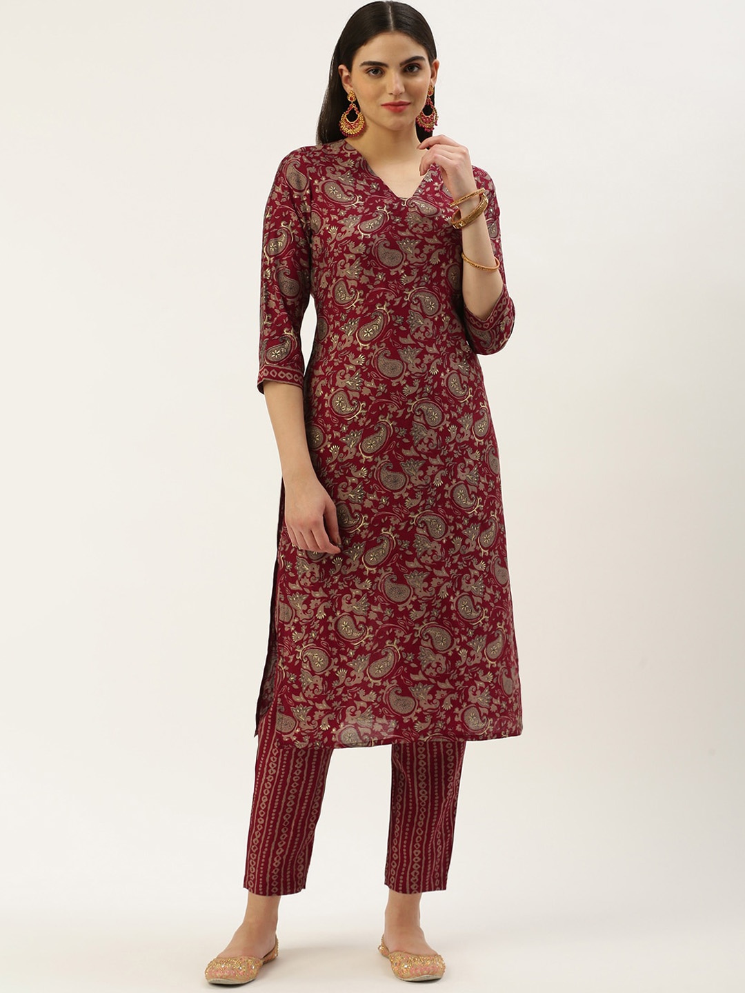 

Saanjh Maroon Paisley Printed V-Neck Kurta with Trousers