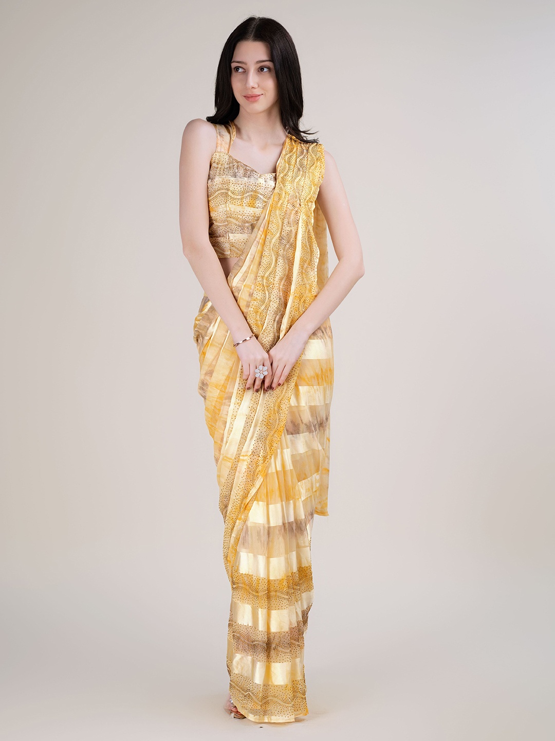 

AMOHA TRENDZ Floral Satin Saree, Yellow