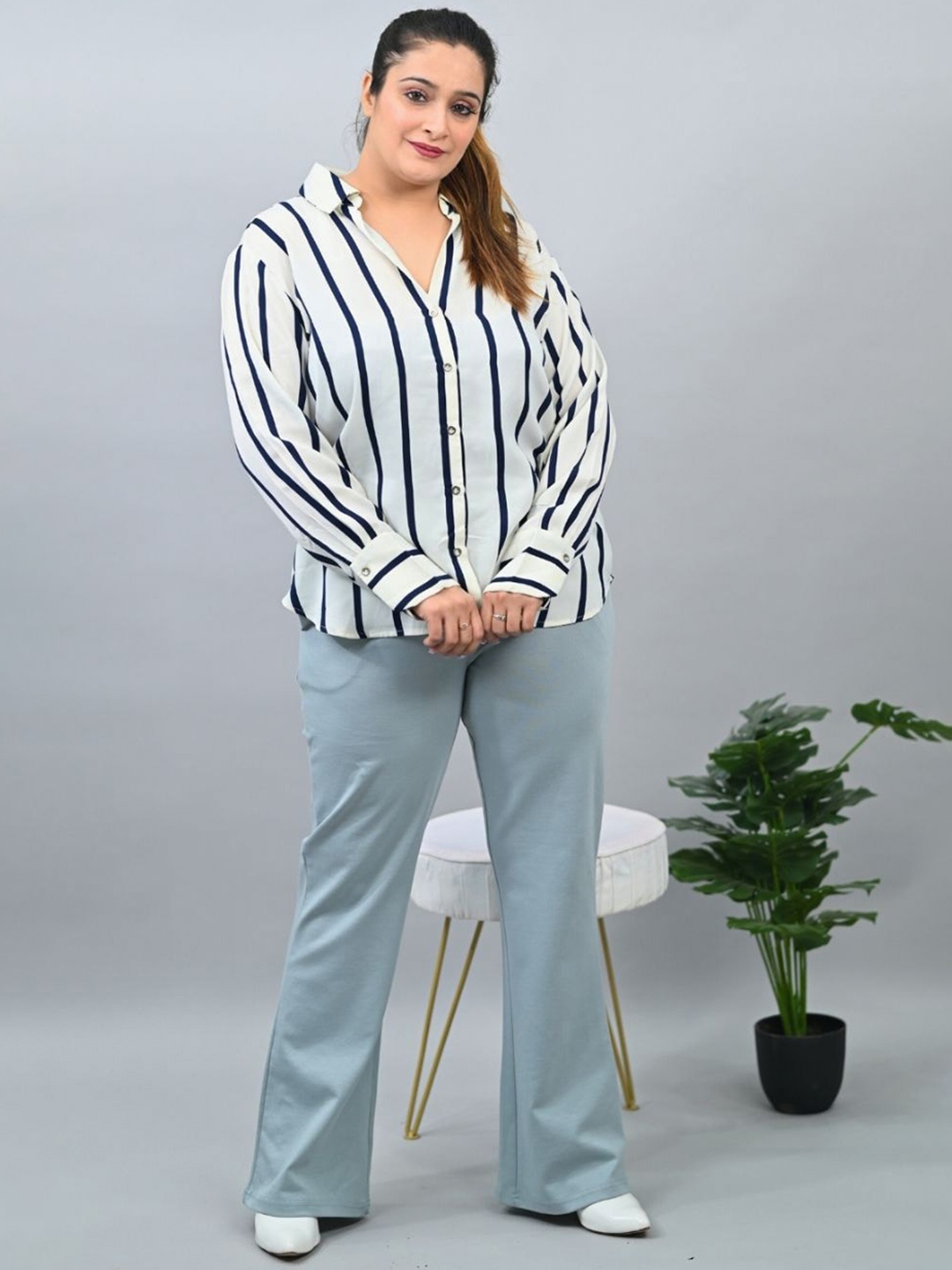 

Mlada Women Bootcut Flared Mid Rise Plus Size Trousers, Blue