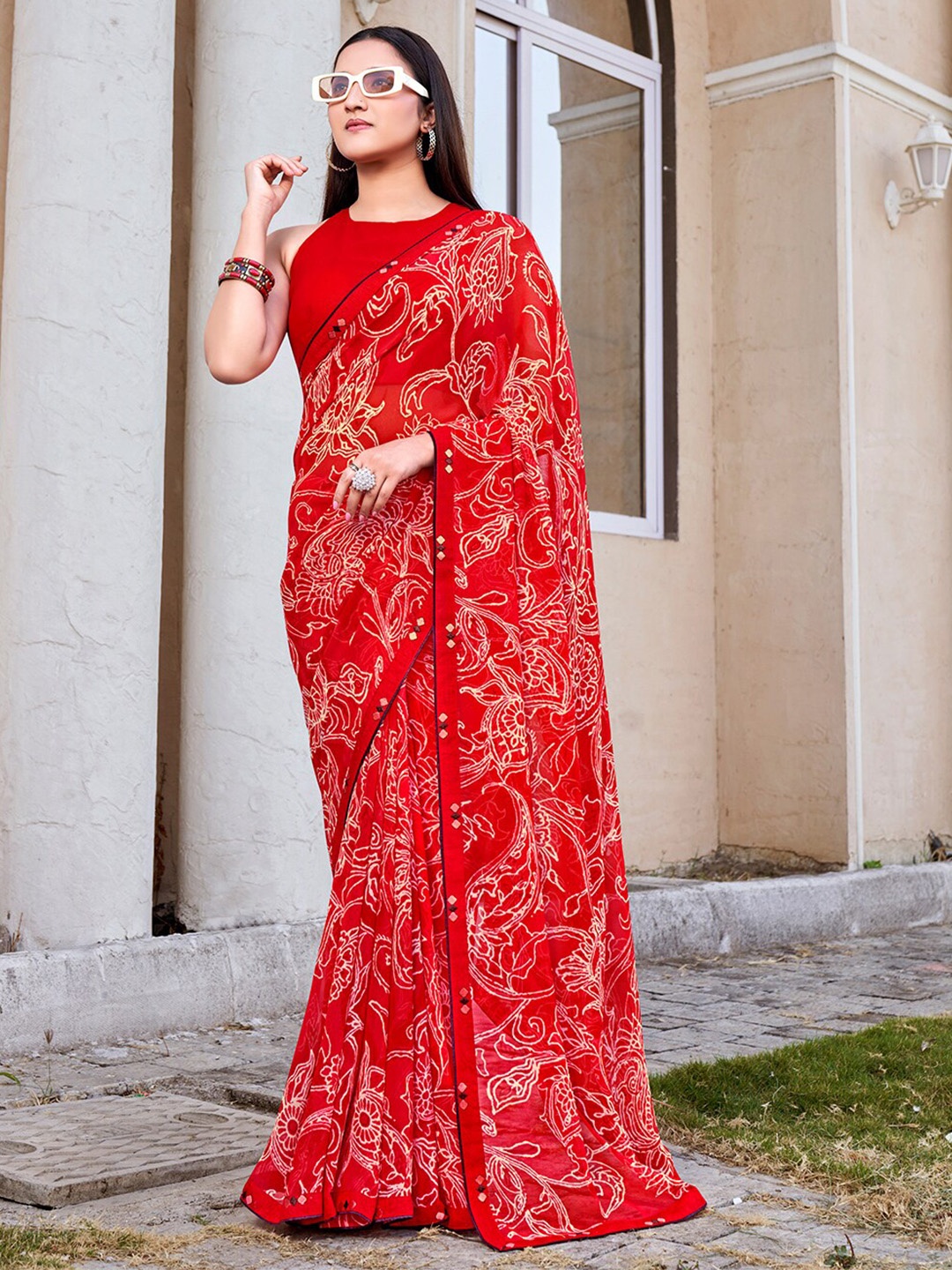 

SANSKAR Floral Pure Georgette Saree, Red