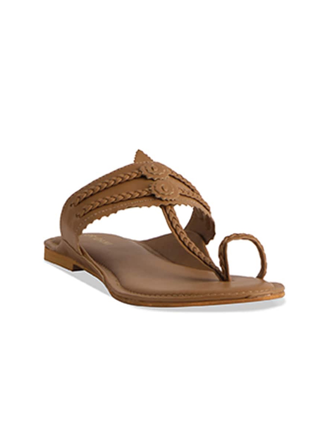 

ERIDANI Kolhapuri One Toe Flats, Beige