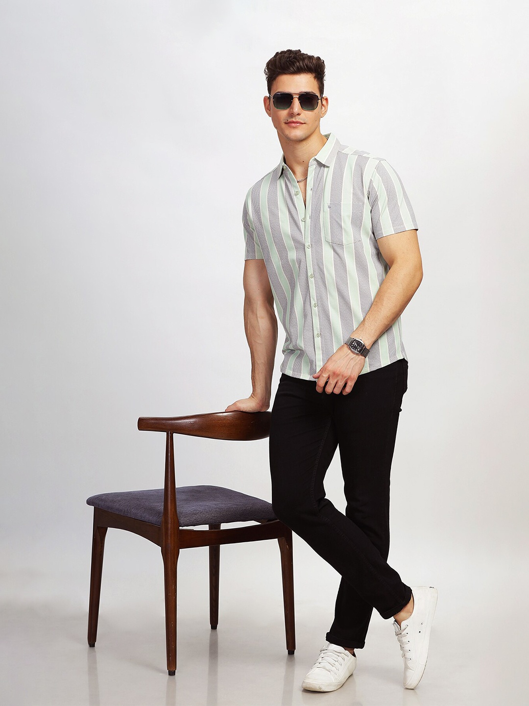 

BULLMER Straight Spread Collar Cotton Striped Curved Casual Shirt, Green