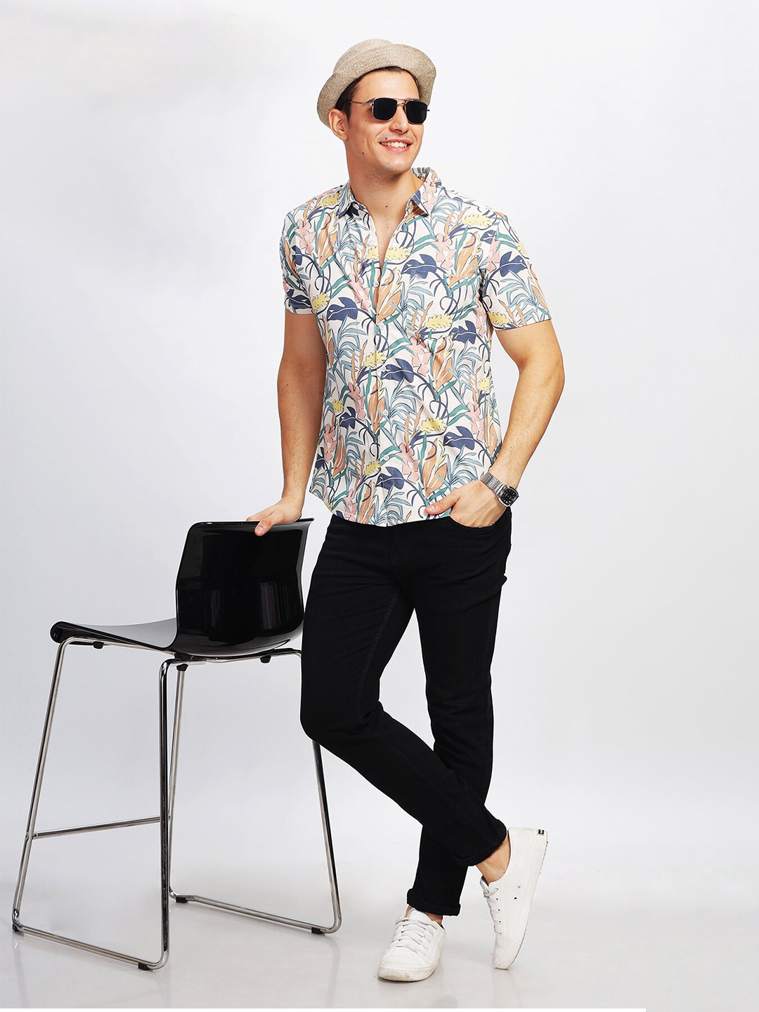 

BULLMER Straight Floral Printed Spread Collar Cotton Curved Casual Shirt, Green