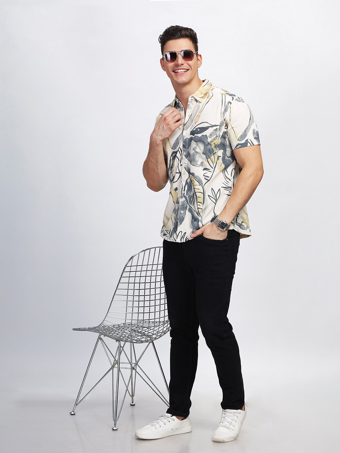 

BULLMER Straight Floral Printed Cotton Spread Collar Curved Casual Shirt, Beige