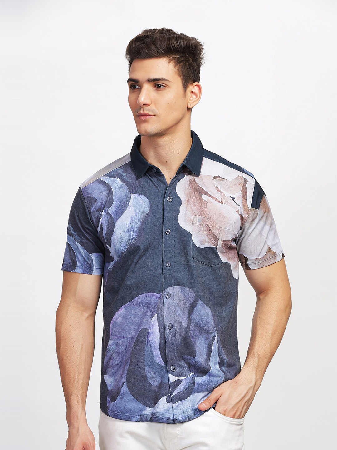 

BULLMER Straight Fit Floral Printed Spread Collar Short Sleeves Cotton Casual Shirt, Navy blue
