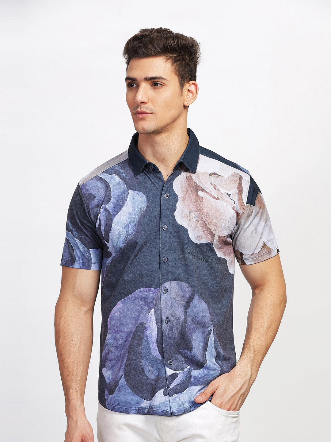 

BULLMER Straight Floral Printed Cotton Spread Collar Curved Casual Shirt, Navy blue