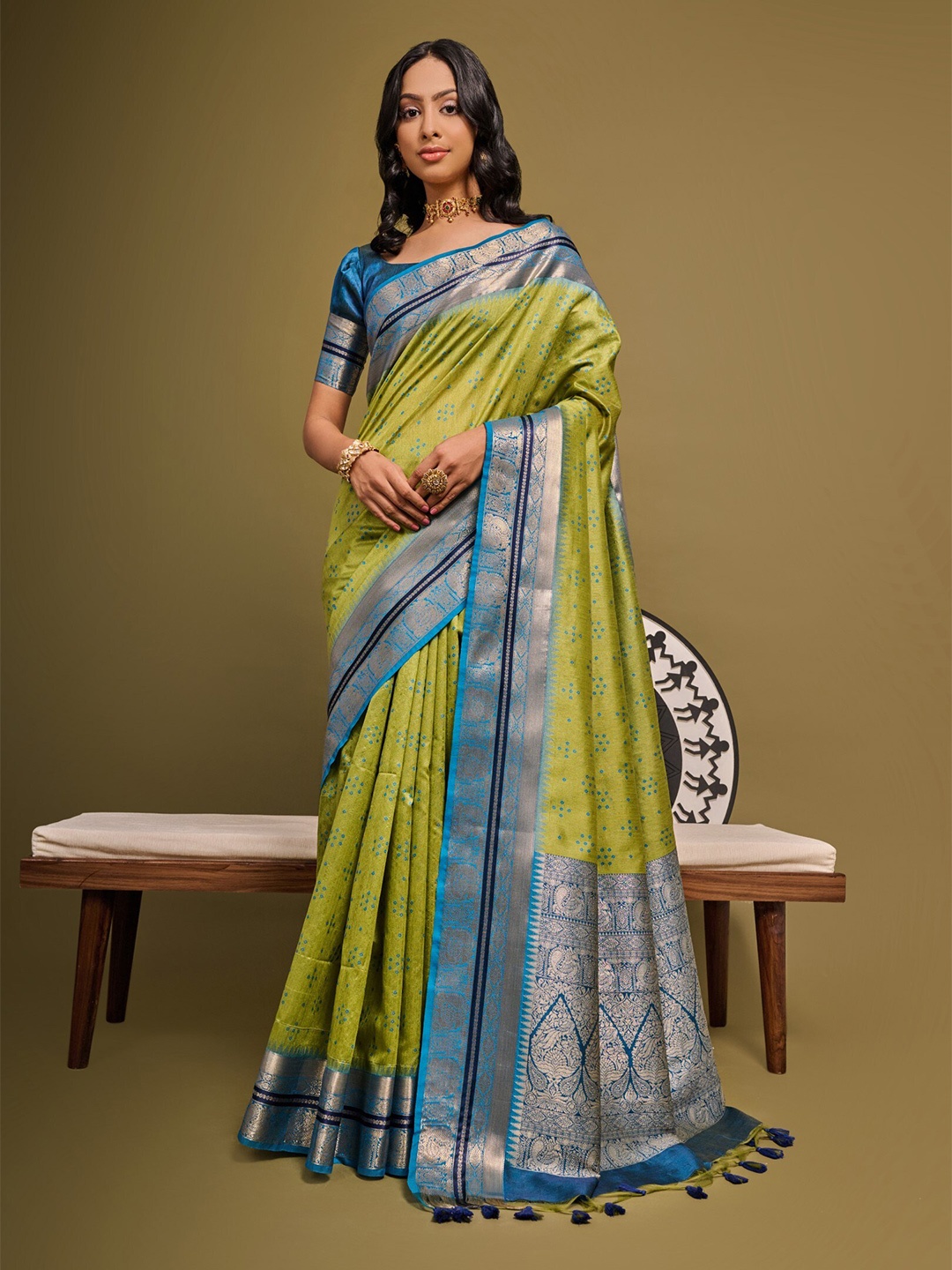 

VISHNU WEAVES Bandhani Zari Bhagalpuri Saree, Olive