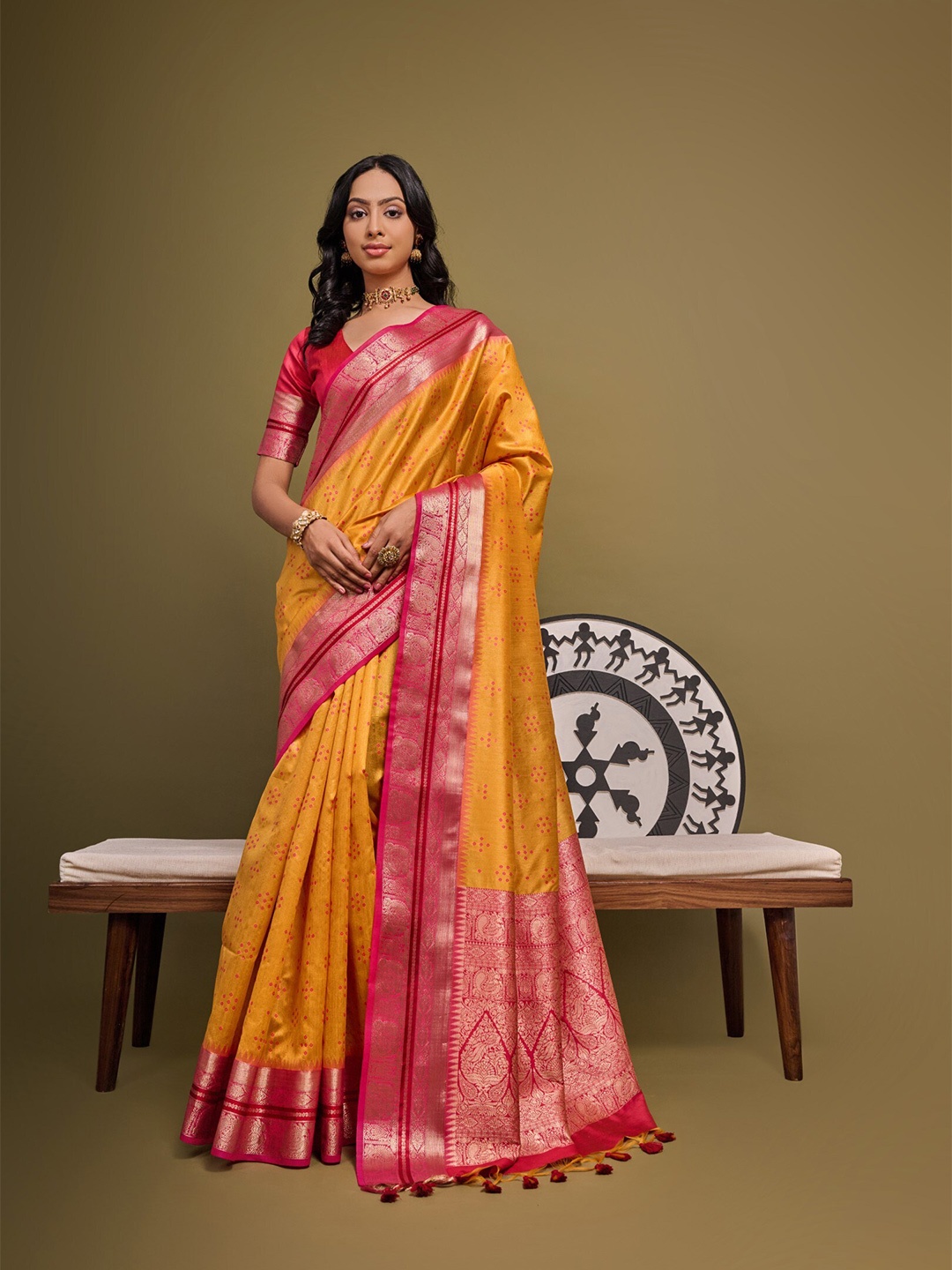 

VISHNU WEAVES Woven Design Zari Bhagalpuri Saree, Mustard