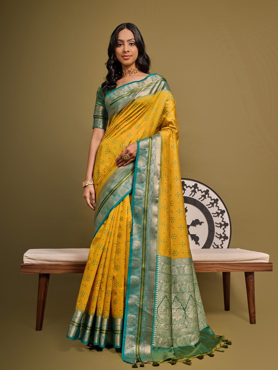 

VISHNU WEAVES Woven Design Zari Bhagalpuri Saree, Yellow