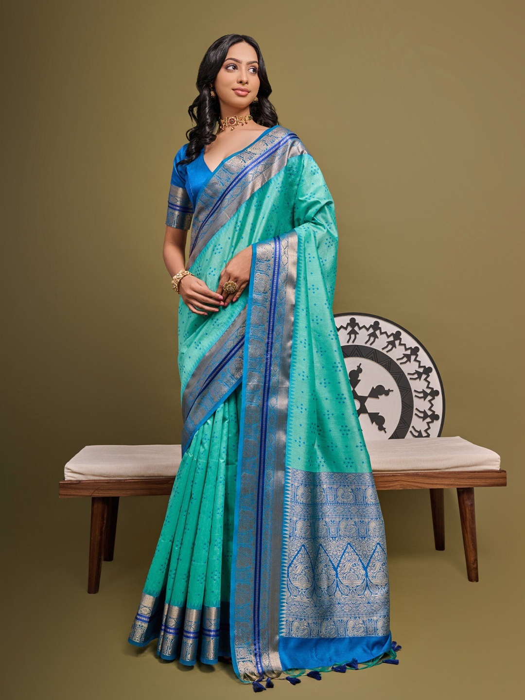 

VISHNU WEAVES Woven Design Zari Bhagalpuri Saree, Sea green