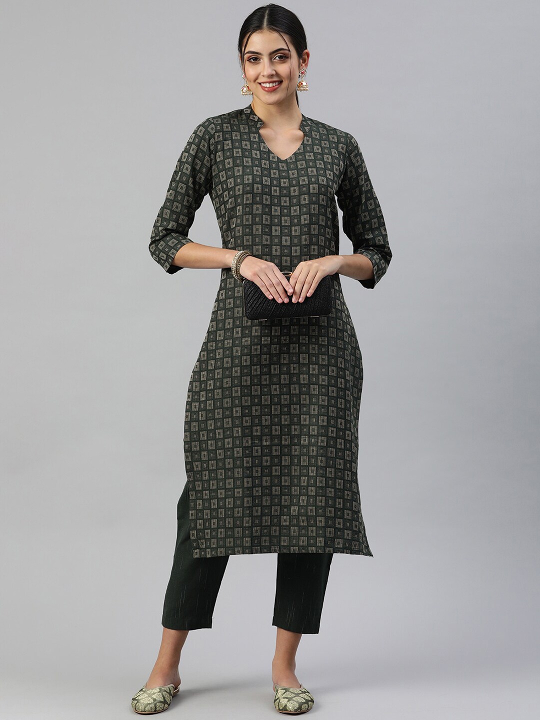 

Shaily Printed Regular Thread Work Cotton Kurta with Trousers, Green