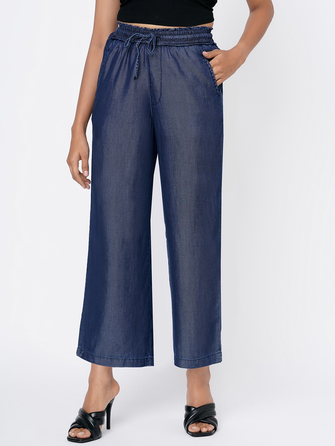 

Kraus Jeans Women Loose Fit High-Rise Trousers, Blue