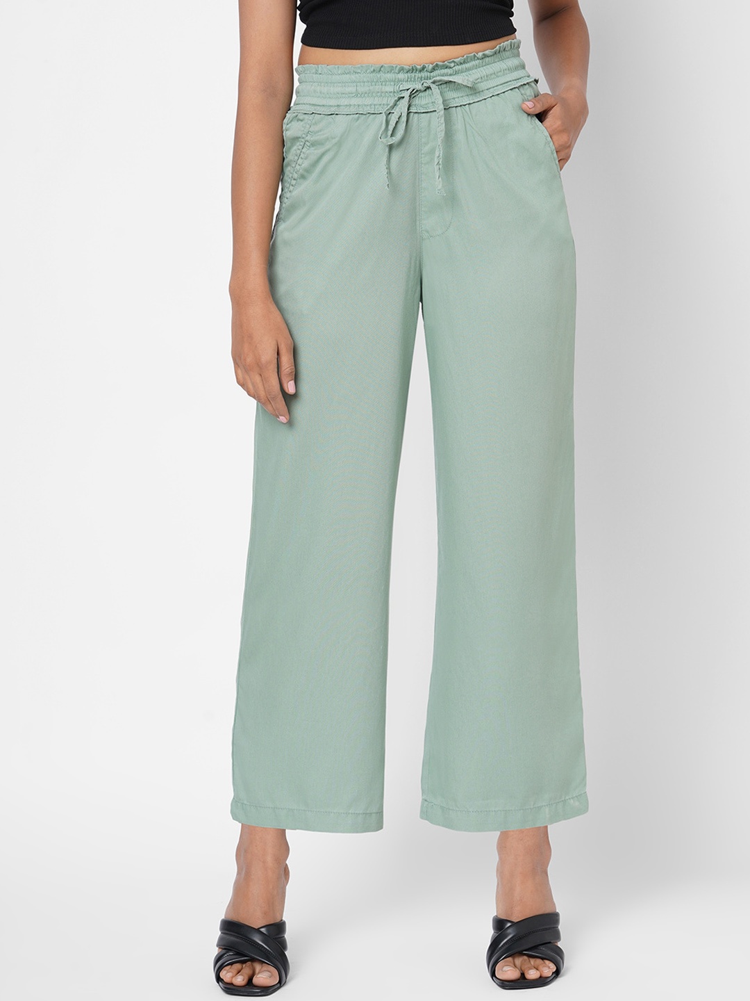 

Kraus Jeans Women Loose Fit High-Rise Parallel Trousers, Green