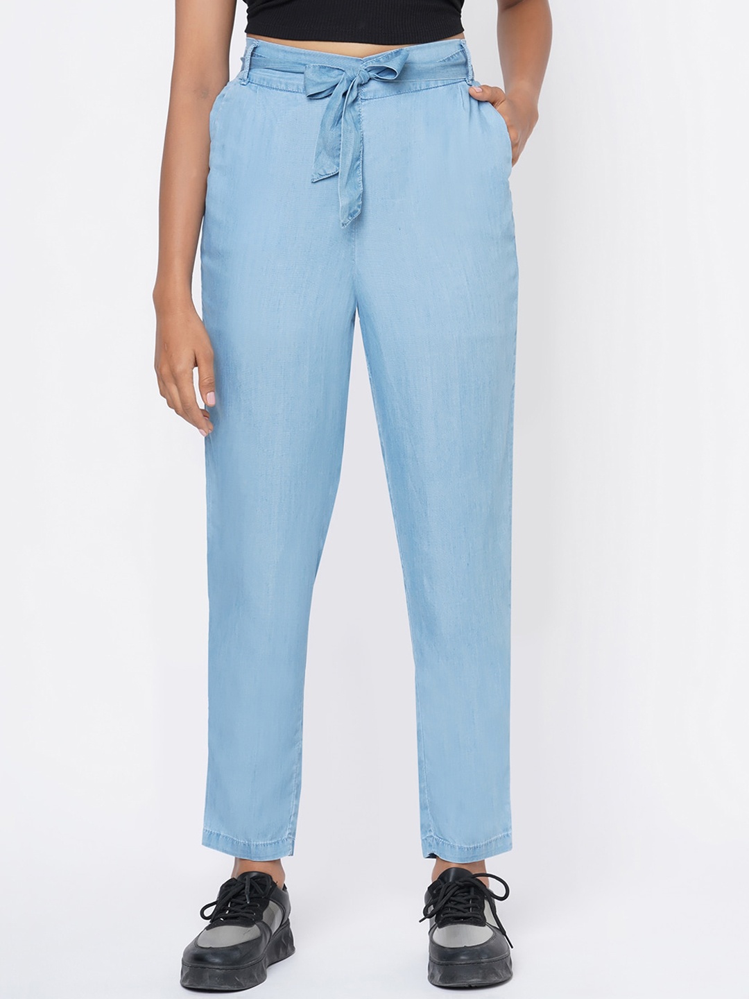 

Kraus Jeans Women Loose Fit High-Rise Trousers, Blue