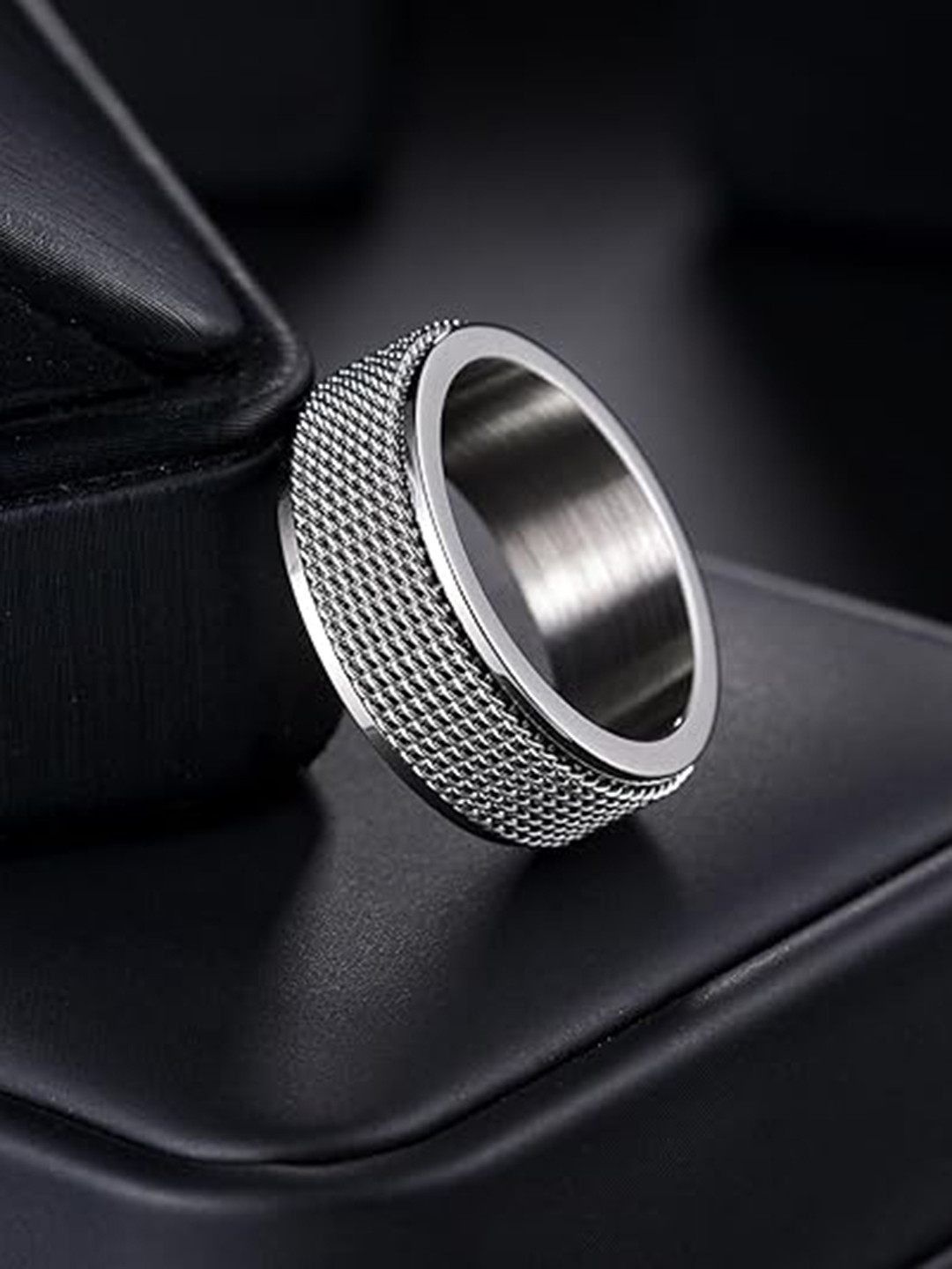 

MEENAZ Men Stainless Steel Silver-Plated Band Ring