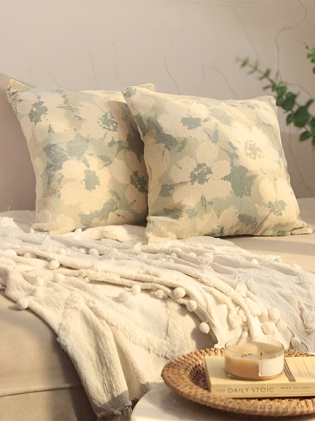 

BELLA TRUE Beige & Green 2 Pcs Floral Square Cushion Covers