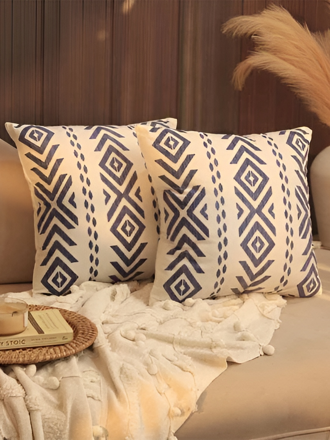 

BELLA TRUE White & Blue 2 Pieces Geometric Square Cushion Covers