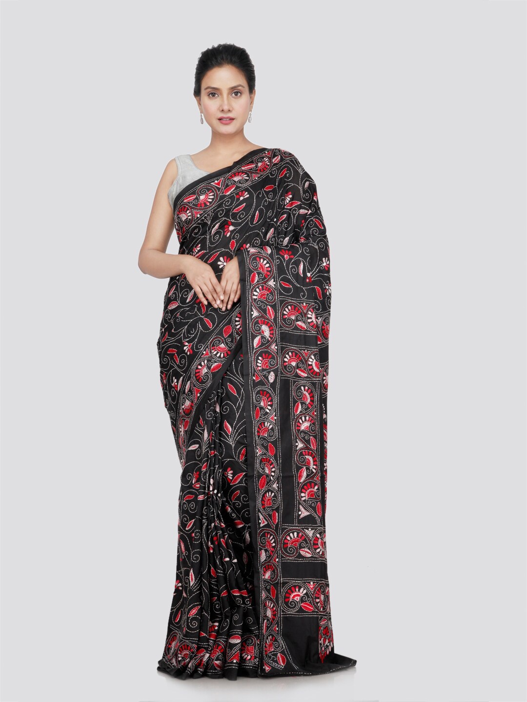 

PinkLoom Floral Kantha Work Saree, Black