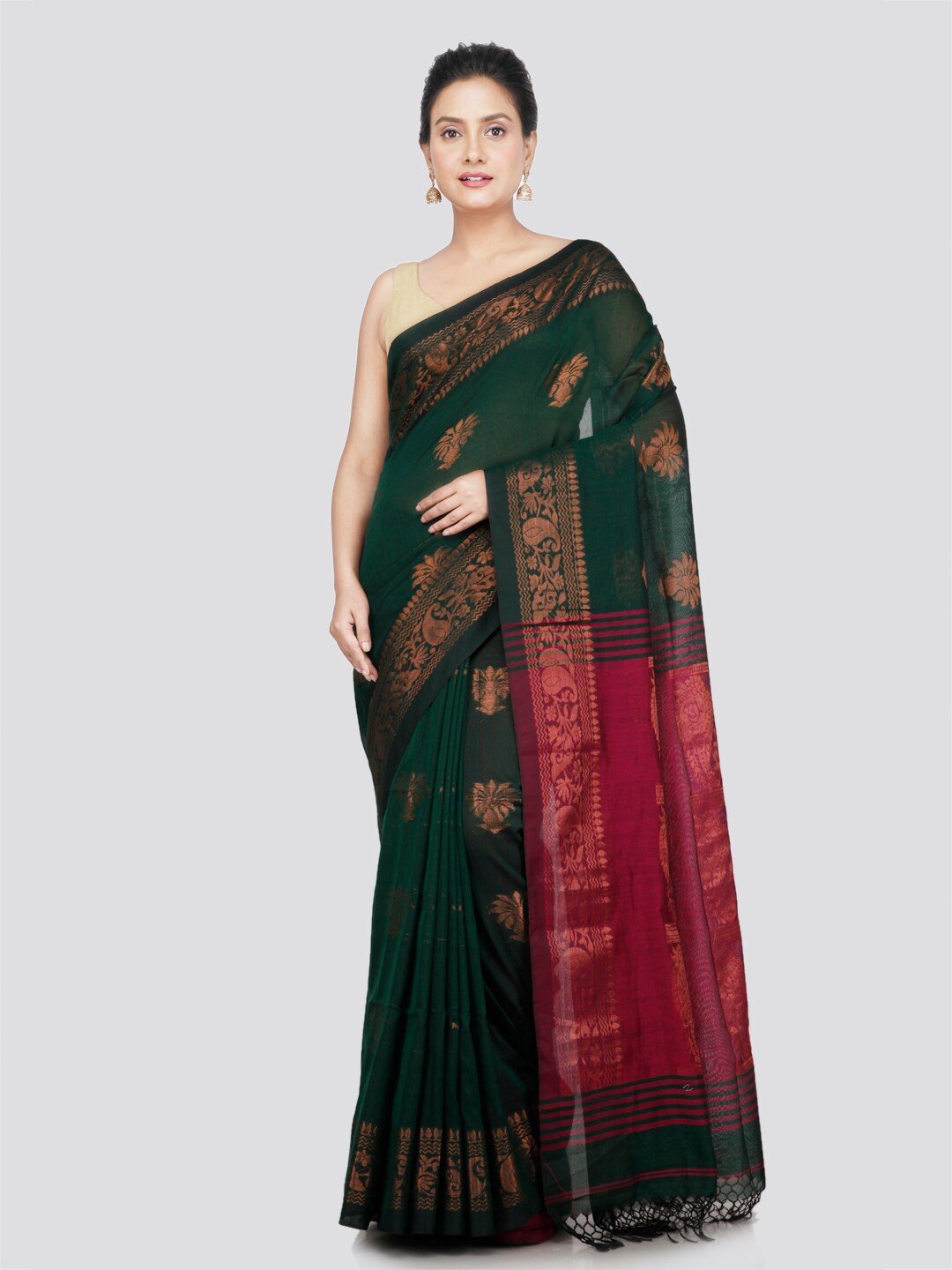 

PinkLoom Floral Woven Design Zari Pure Cotton Saree, Green