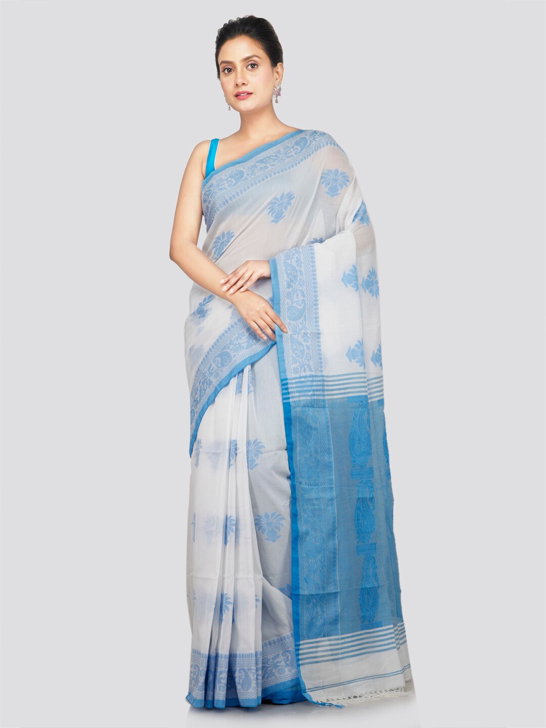

PinkLoom Floral Woven Design Pure Cotton Saree, White