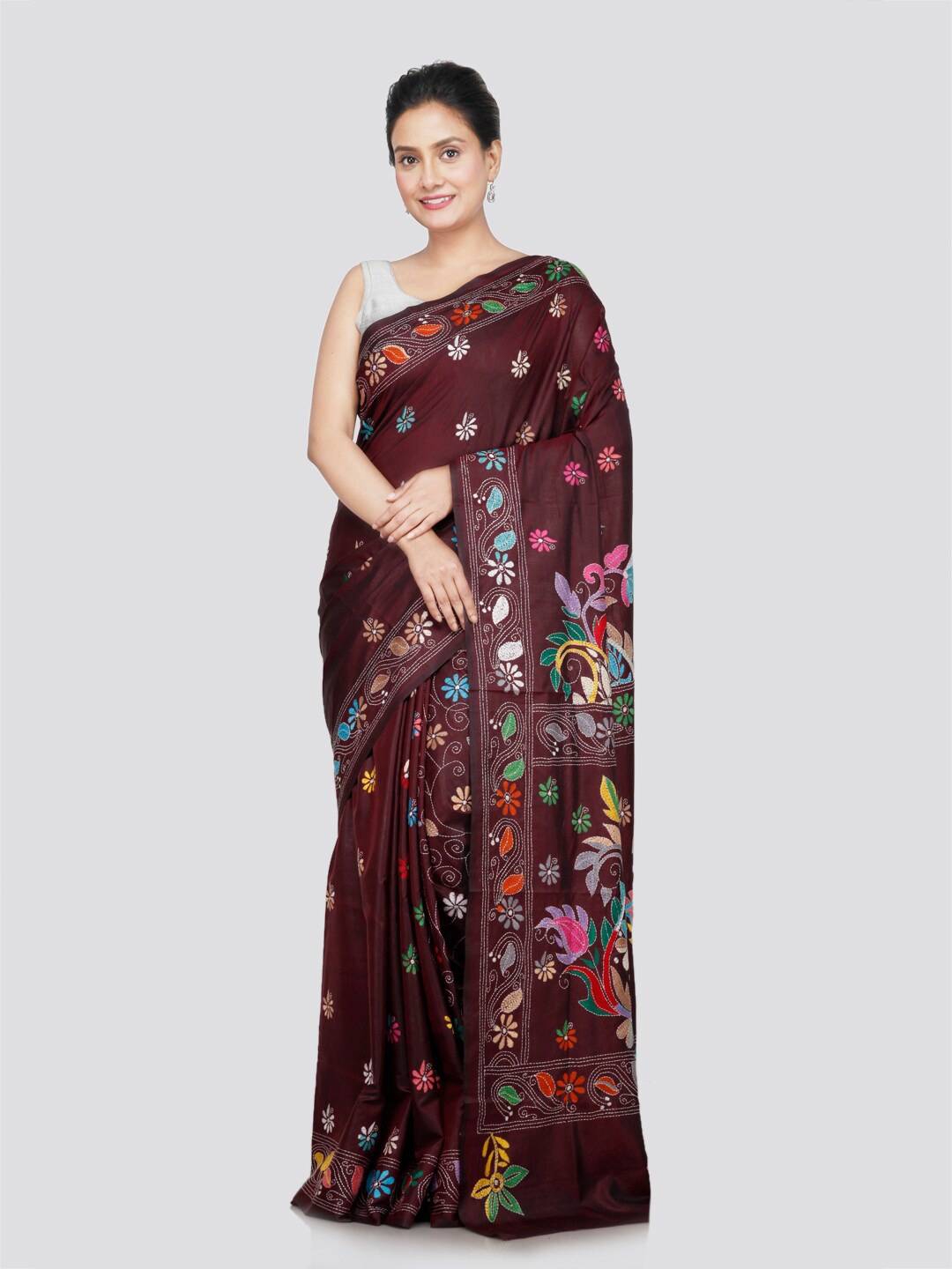 

PinkLoom Floral Embroidered Kantha Work Saree, Maroon