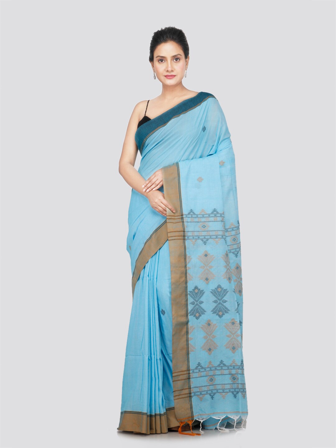 

PinkLoom Ethnic Motifs Pure Cotton Jamdani Saree, Turquoise blue