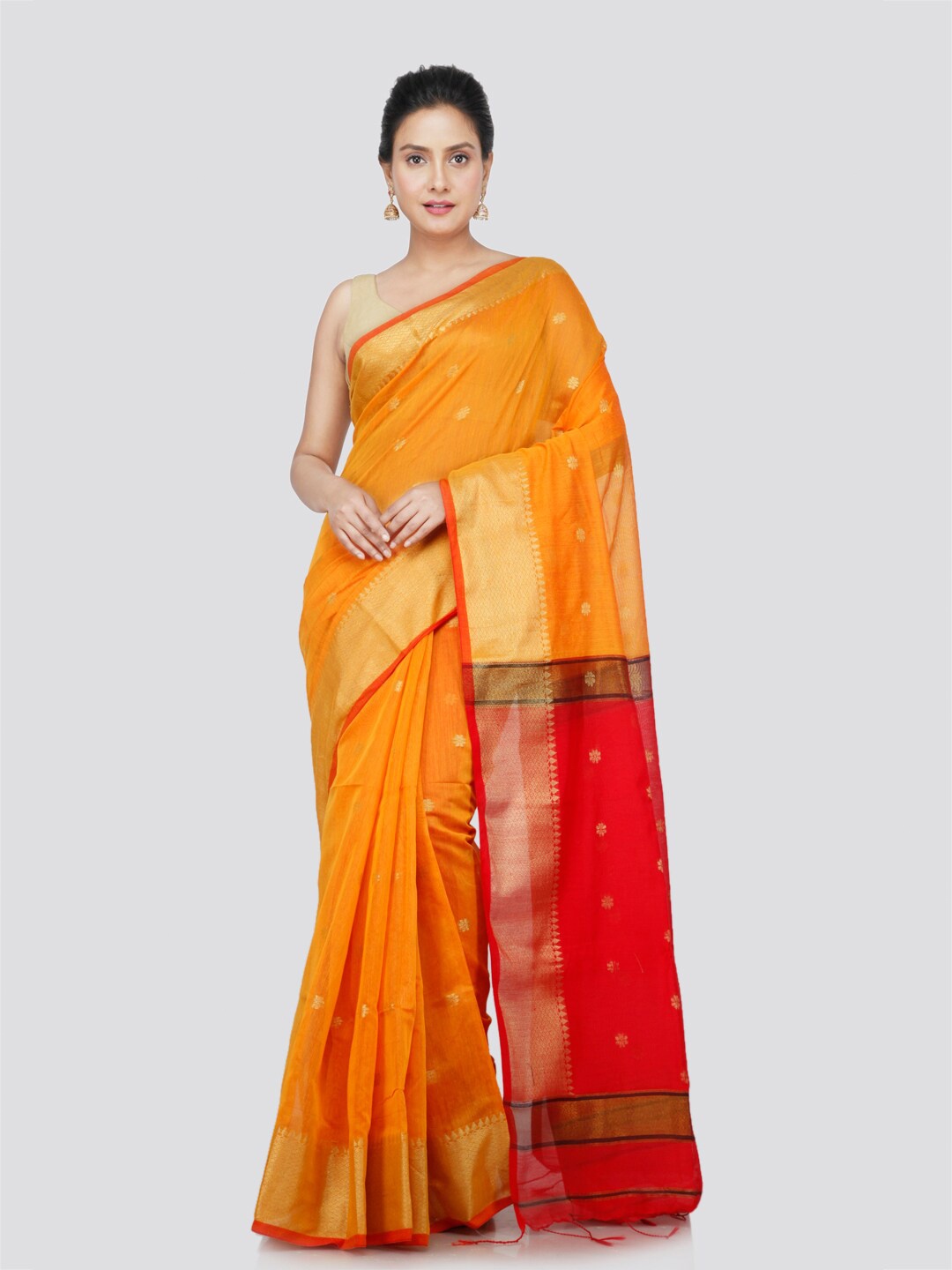 

PinkLoom Ethnic Motifs Woven Design Saree, Yellow
