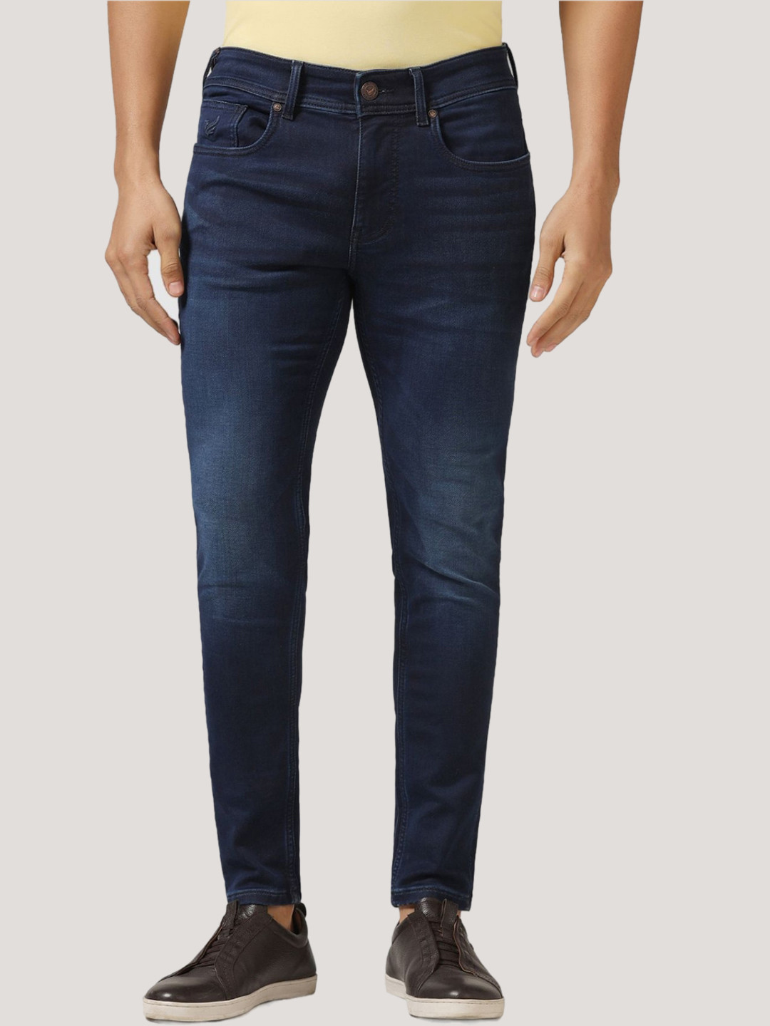 

Blackberrys Men Jean Slim Fit Low-Rise Light Fade Stretchable Cropped Jeans, Blue