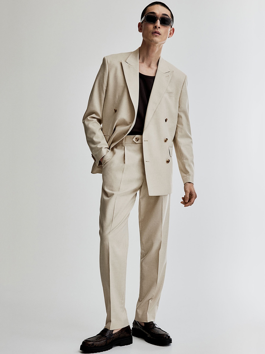 

H&M Men Regular Fit Tailored Trousers, Beige