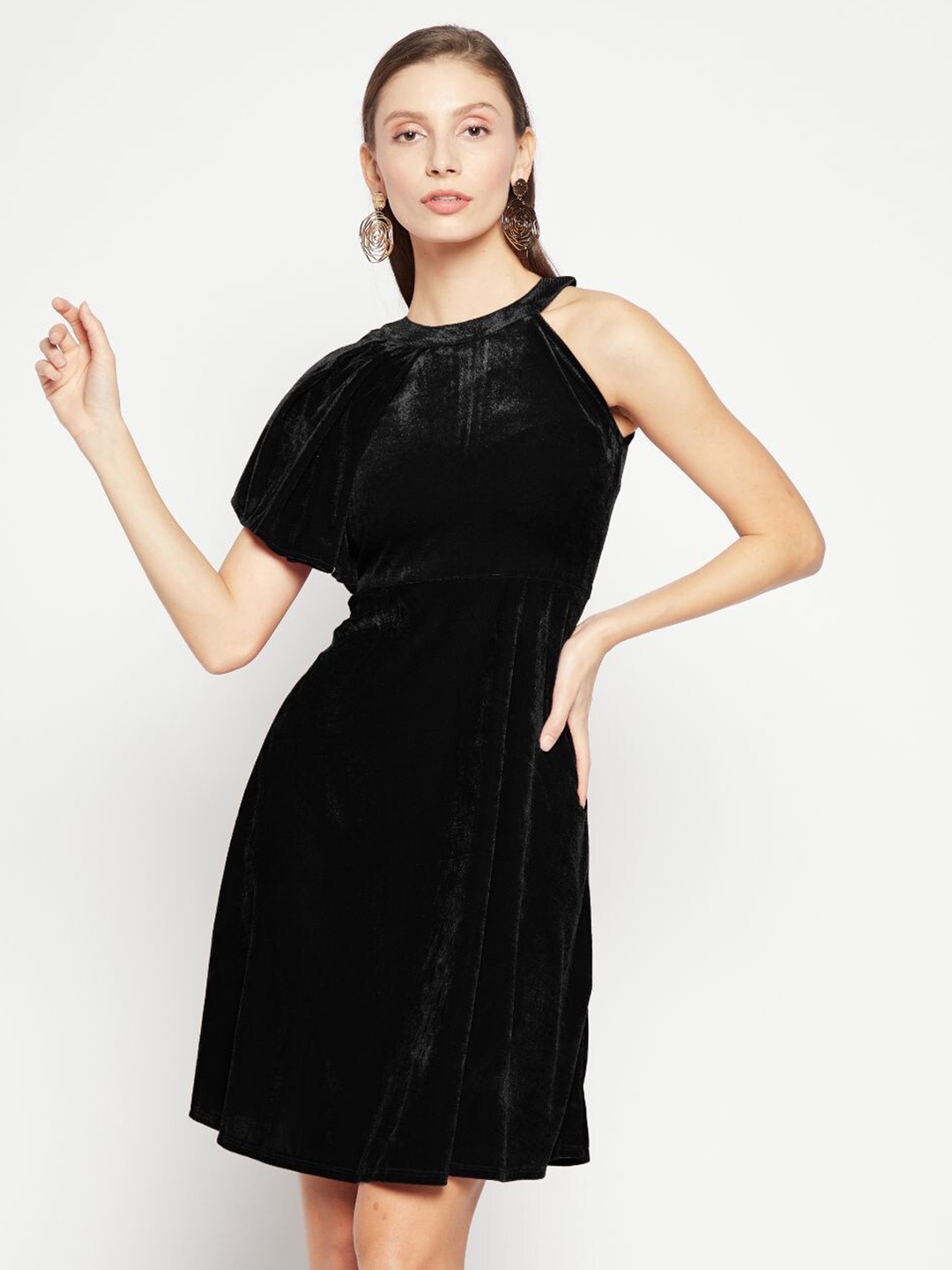 

Uptownie Ruffle Detail Stretchable Velvet Skater Dress, Black