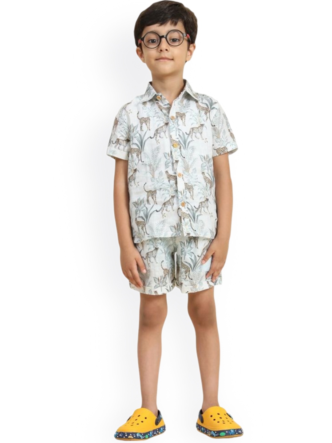 

BAESD Boys Printed Shirt With Shorts Clothing Set, White