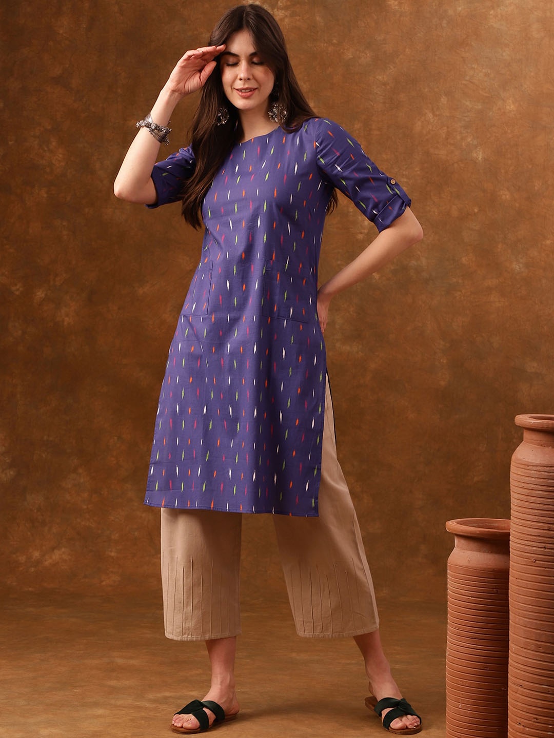 

Anouk Abstract Printed Round Neck Cotton Straight Kurta, Blue