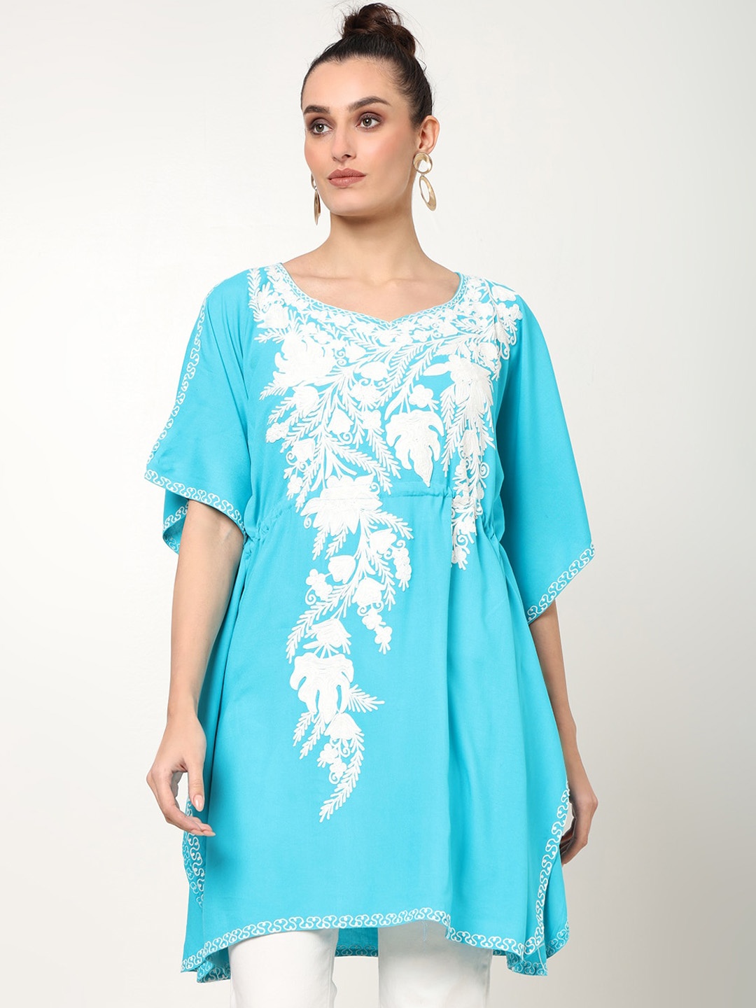 

CRAFTBAZAR Embroidered Flared Sleeves Chikankari Kaftan Kurta, Turquoise blue