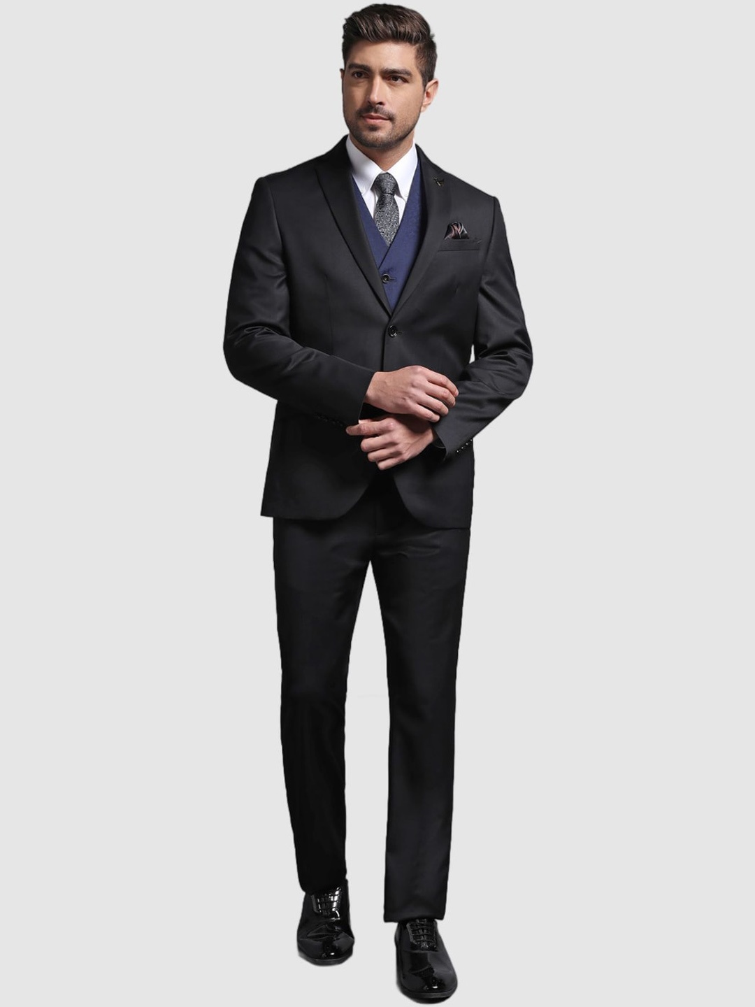 

Blackberrys Men Luxe Slim Fit Formal Suit, Black